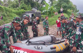 TNI AL Terjunkan Tim SAR ke Lokasi Bencana di Sumbar