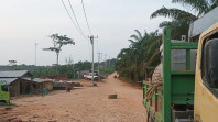 273 KK Warga Dusun Terpencil di Inhu Kini Nikmati Listrik 24 Jam