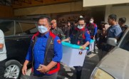 Kejati Riau Bawa Tiga Box Kontainer Usai Penggeledahan di Disdik