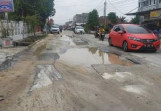 Sejumlah Ruas Jalan di Pekanbaru Mulai Diperbaiki, Dharma Bakti segera Menyusul