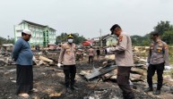 786 Santri Ponpes Syekh Burhanuddin Kuntu Terdampak Kebakaran, Polisi Salurkan Bantuan