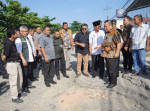Pj Gubernur Riau Tinjau 4 Ruas Jalan di Kota Pekanbaru