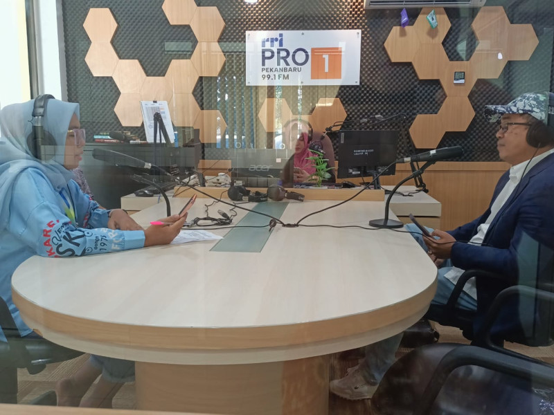 Dialog bersama RRI Pekanbaru, Ketua PWI Riau Bahas Kesiapan HPN 2025 di Riau
