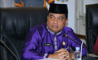 Wako Tunjuk Abdul Jamal Jadi Plt Kadisdik Pekanbaru, Diminta Kawal Program Sekolah dan Seragam Gratis