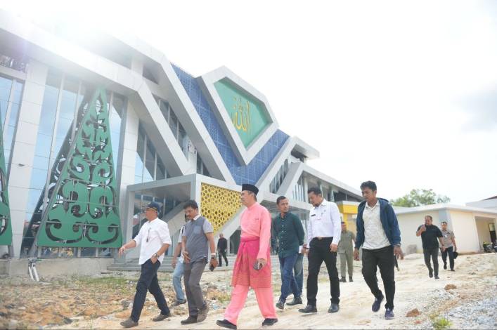 Gubri Minta Inspektorat dan BPKP Audit Proyek Mangkrak di Riau