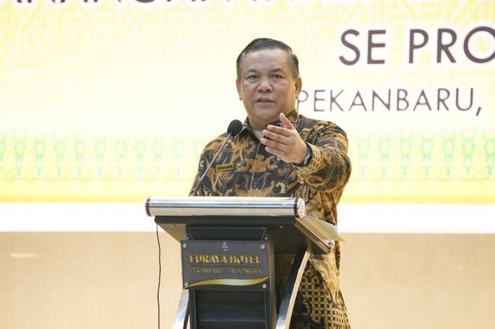 Pj Gubri Komit Benahi Seluruh BUMD Riau agar Berkontribusi ke Daerah