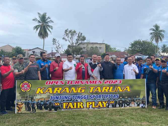 Plt Kadispora Dampingi Pj Wako Pekanbaru Buka Open Turnamen 2023 Karang Taruna