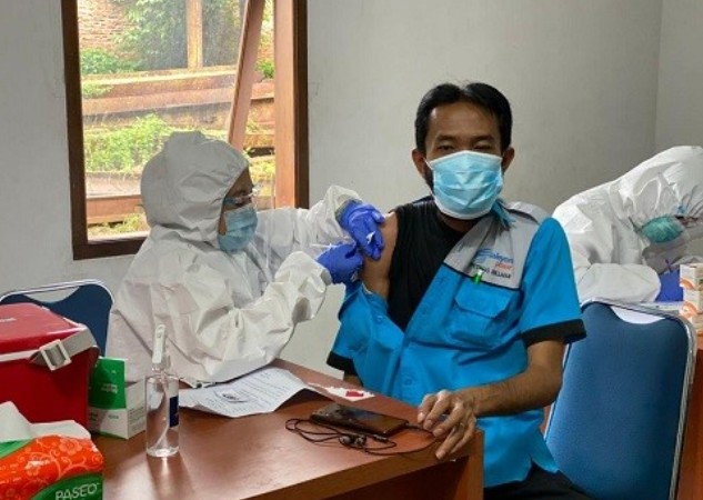 Dukung Program Vaksinasi, PLN UID Jabar Vaksinasi Lebih Dari 5000 Pegawai