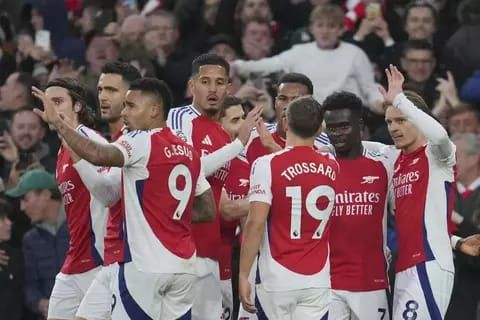 Arsenal Tundukkan Nottingham Forest 3-0: Saka, Partey, dan Nwaneri Jadi Pahlawan