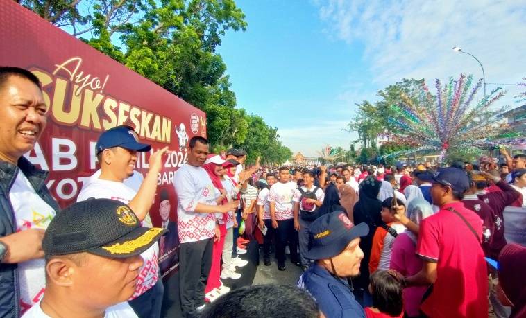 Ribuan Masyarakat Semarakkan Jalan Sehat Hari Jadi ke-239 Pekanbaru