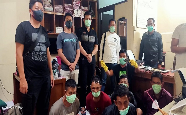 Merampok Di Bandar Petalangan, Lima Bandit Berpistol Ditangkap di Ranah Minang