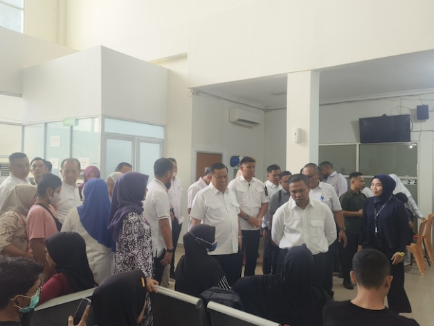 Gubri Mendadak Sidak ke RSUD Arifin Achmad Riau