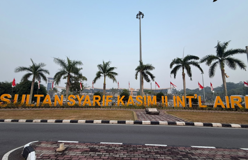 Asap Belum Ganggu Penerbangan di Bandara SSK II Pekanbaru