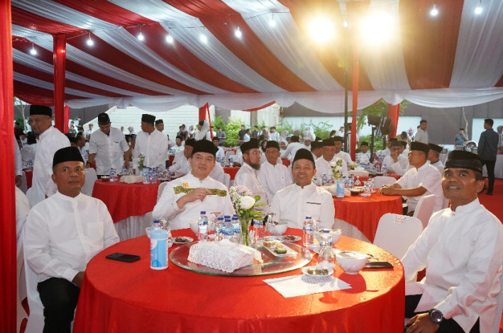 Buka Puasa Bersama TNI-Polri dan Pemprov, Pererat Kolaborasi Membangun Riau