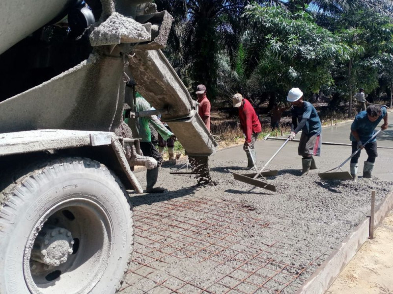 Komitmen Pj Gubri Menyentuh Infrastruktur Daerah Diapresiasi Walikota Dumai