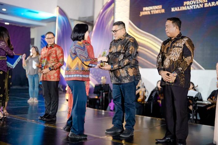 Riau Raih Apresiasi Cerdas Berkarakter dari Kemendikbudristek