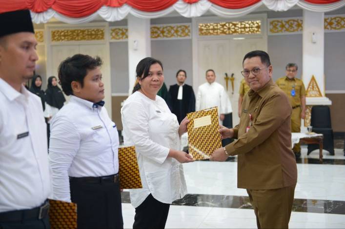 Pemprov Riau Lantik 154 PPPK Tenaga Kesehatan