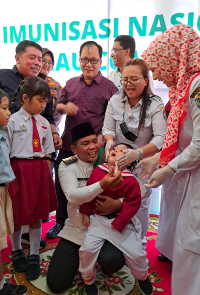Launching Pencanangan PIN Polio Serentak Tingkat Kabupaten Pelalawan Tahun 2024, Bupati Zukri : Seluruh Anak Harus Mendapatkan Vaksin Tanpa Terkecuali