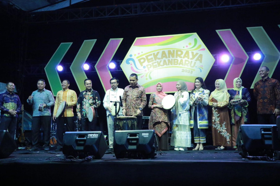 Pj Wali Kota Buka Pekanraya Pekanbaru, Dihadiri Pengusaha Malaka
