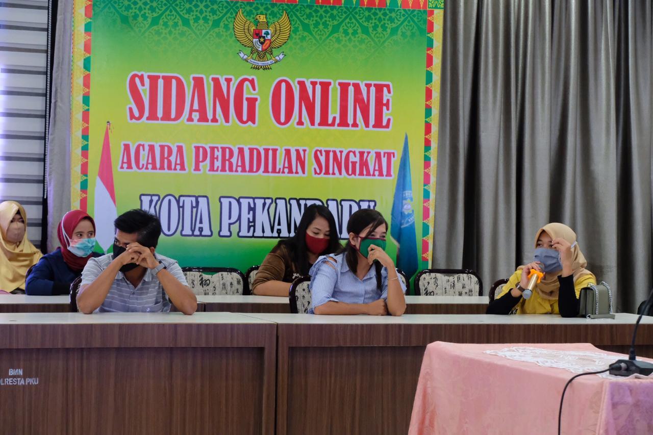 Kakek 65 Tahun dan ABG Jalani Sidang Pelanggar PSBB Kota Pekanbaru Secara Online