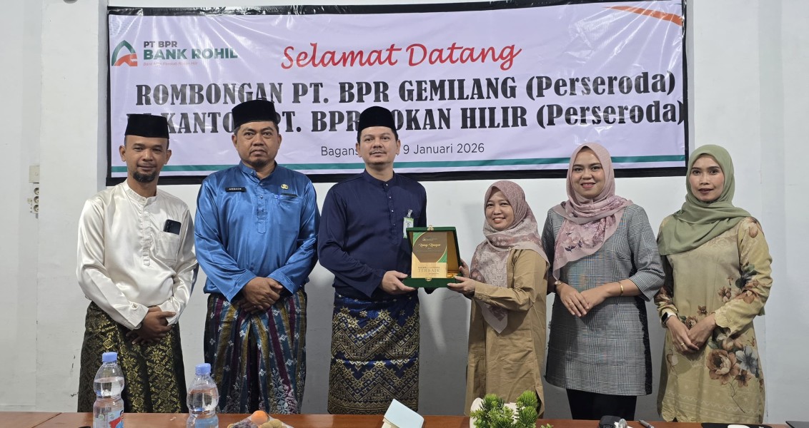 Terbaik Se - Sumatera, PT BPR Gemilang Inhil Studi Tiru ke Bank Rohil
