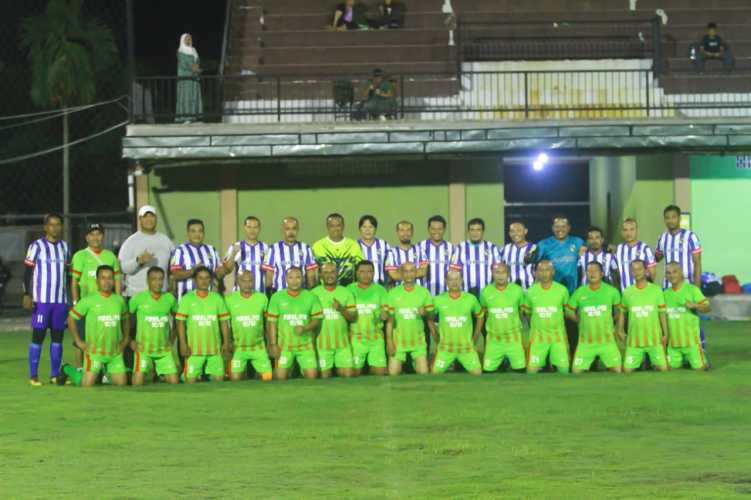 Pererat Silaturahmi, Lintas Angkatan PSPS Pekanbaru Gelar Latihan Futsal Bersama