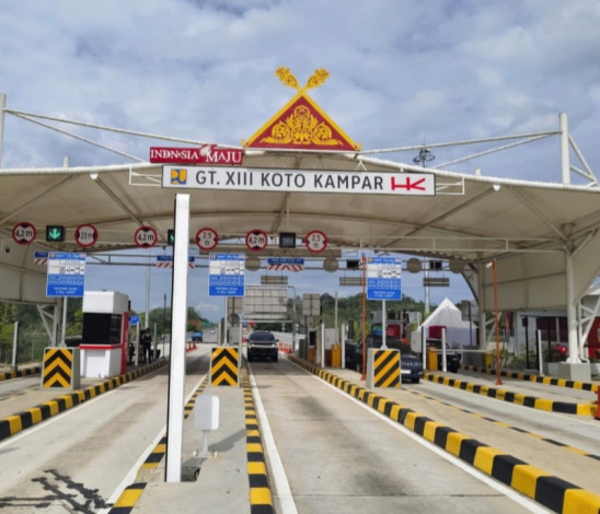 Perayaan Idulfitri, Arus Lalulintas di Dua Ruas Jalan Tol di Riau Terpantau Lancar