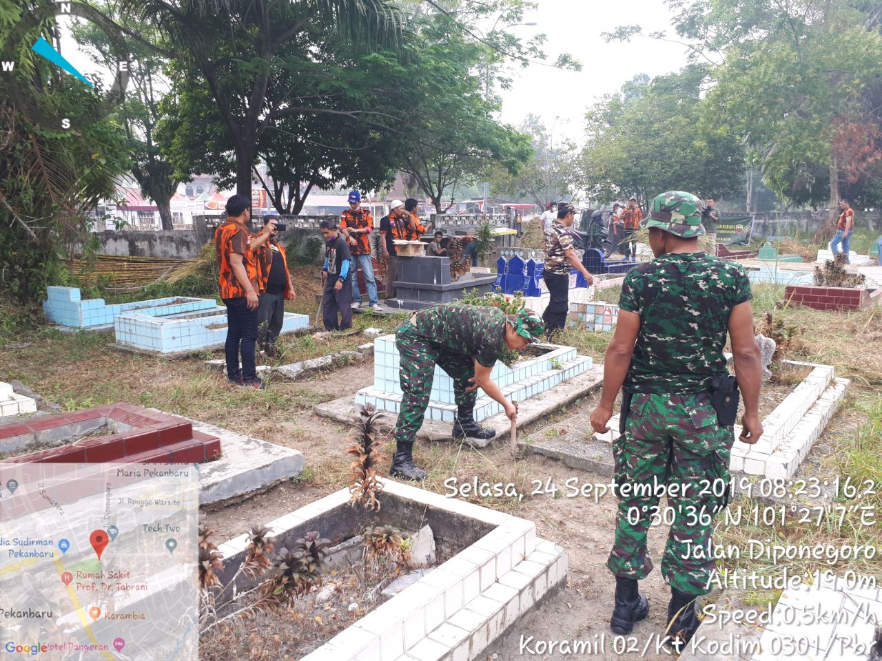 Sempena HUT TNI Ke-74, Kodim 0301 Gelar Karya Bhakti Di Taman Makam Bahagia