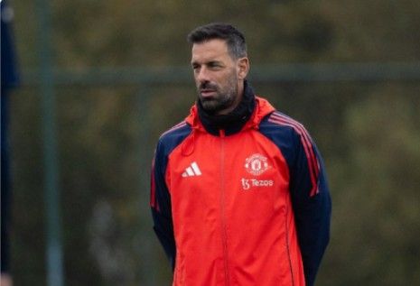 Ruben Amorim Datang, Ruud van Nistelrooy Tinggalkan Setan Merah