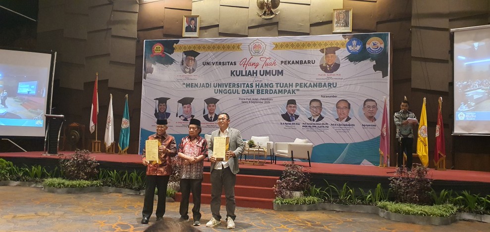 UHTP Teken MoU Dengan PWI Riau, Guna Peningkatan Kualitas Pendidikan Hingga Pengabdian ke Masyarakat