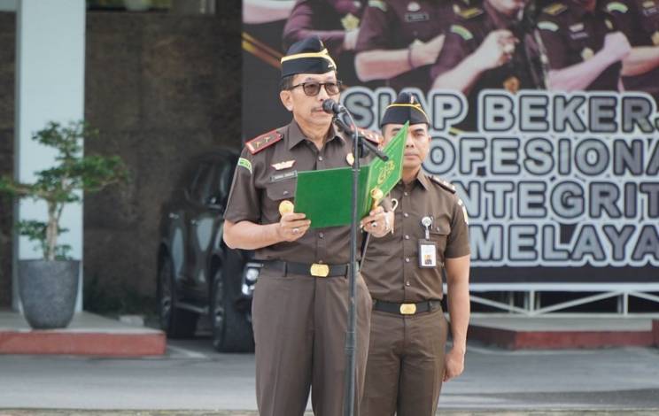 Akmal Abbas Langsung Evaluasi Kerja Jajaran Kejati Riau