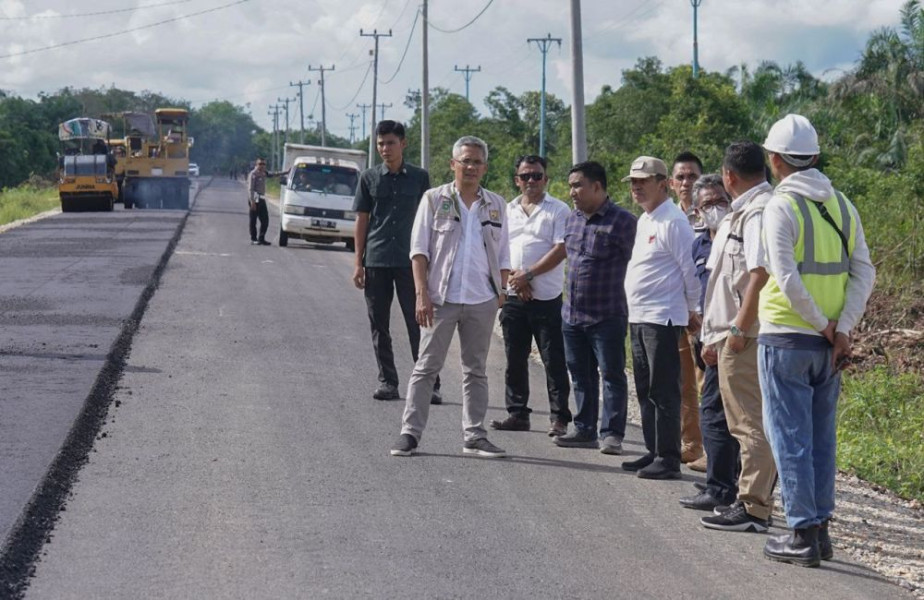 Pemprov Riau Siapkan Anggaran Rp99 Miliar untuk Jalan Lintas Bono