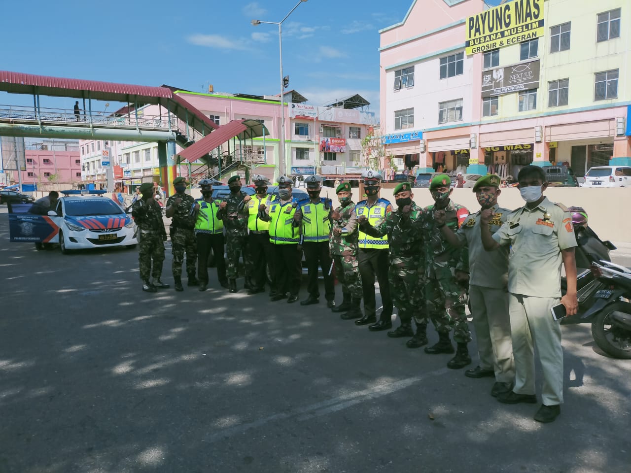 Babinsa Koramil 02 Kota dan Detik-detik Proklamasi RI ke-75 di Jalan Sudirman
