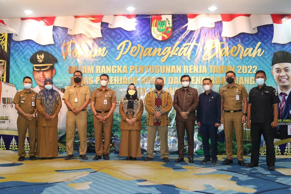 Pimpinan DPRD dan Anggota Hadiri Forum Perangkat Daerah Dinas PUPR Kota Pekanbaru