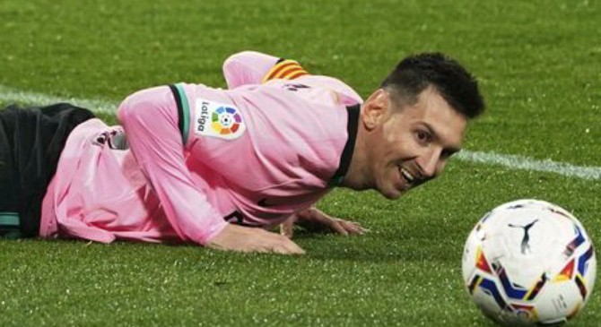 Lionel Messi Bebas Transfer  Per 1 Januari 2021