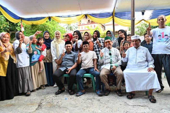 Ustaz Bombom Ajak Warga Kampar Ikuti Arahan UAS Pilih Abdul Wahid-SF Hariyanto