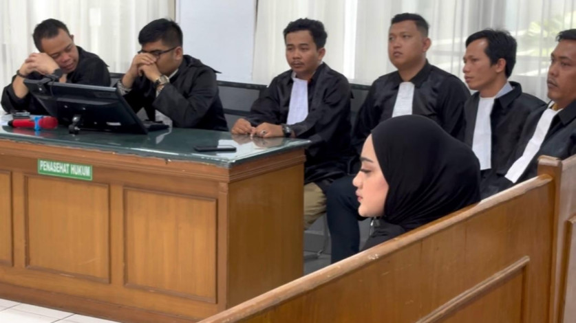 Aniaya Anak, Selebgram Cut Salsa Dituntut 6 Bulan Penjara
