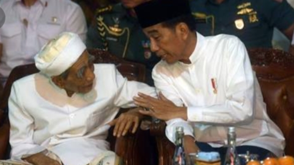 Duduk di Samping Jokowi, Maimun Zubair Malah Doakan Prabowo