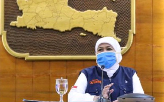 Khofifah Larang Debt Colector Tagih Nasabah Terdampak Covid