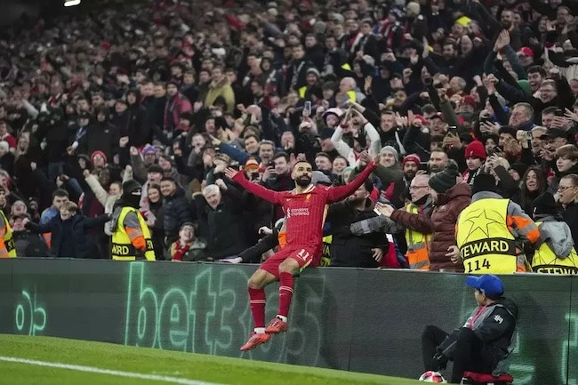 Mohamed Salah Pemain Terbaik Liga Inggris 2024/2025