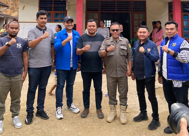DPD KNPI Riau Salurkan Bantuan untuk Korban Bencana Alam Tapanuli Tengah