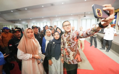 Ajak Generasi Muda Tak Takut Jadi Pekerja Migran, Menteri P2MI: Gaji Besar, Ilmu Bertambah