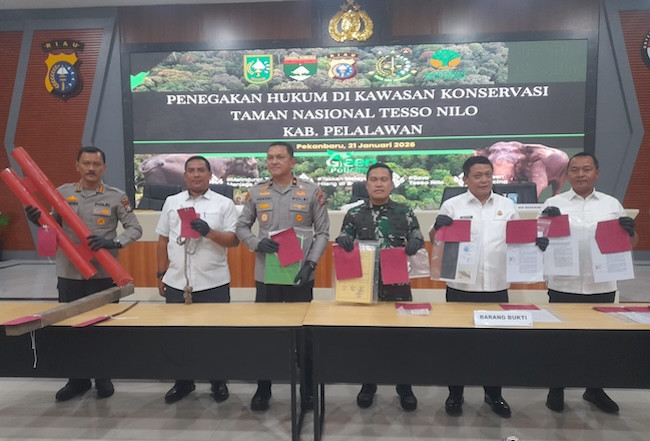 Polda Riau Tangkap 6 Tersangka Perusakan Poskotis TNTN