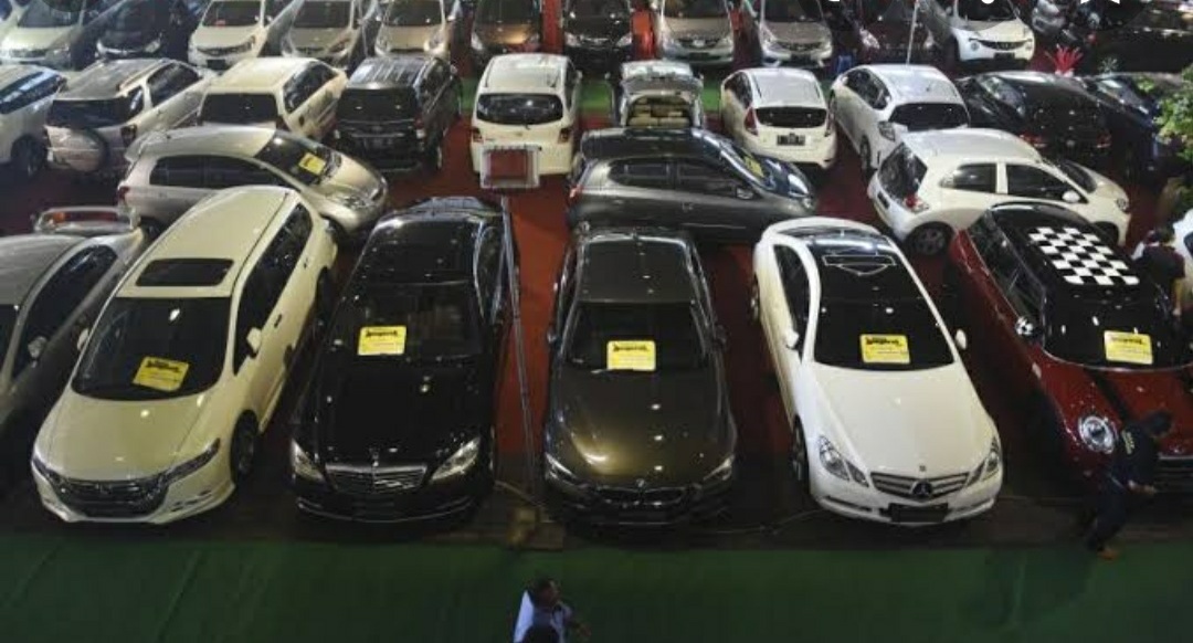 Ribuan Mobil Mewah Menunggak Pajak Hingga Rp48 Miliar