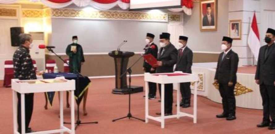 Oknum Komisioner Terlilit Utang, Korban Sempat Ngadu ke KPID Riau?