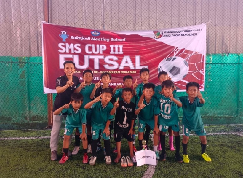 SDN 14 Pekanbaru Juara SMS CUP III Futsal Tingkat SD /MI se Kecamatan Sukajadi