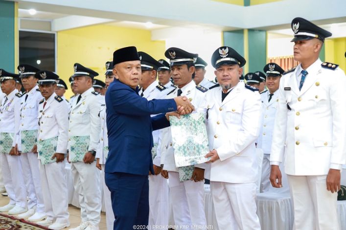70 Kades di Meranti Terima SK Perpanjangan Masa Jabatan