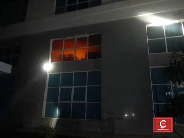 Breaking News: Kantor BPKAD Pekanbaru Terbakar Malam Ini