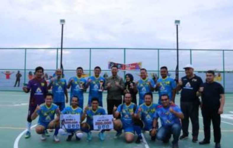 Dinas PUPR Pekanbaru Rebut Gelar Juara dan Top Skor Turnamen Futsal Antar OPD Piala Walikota 2023
