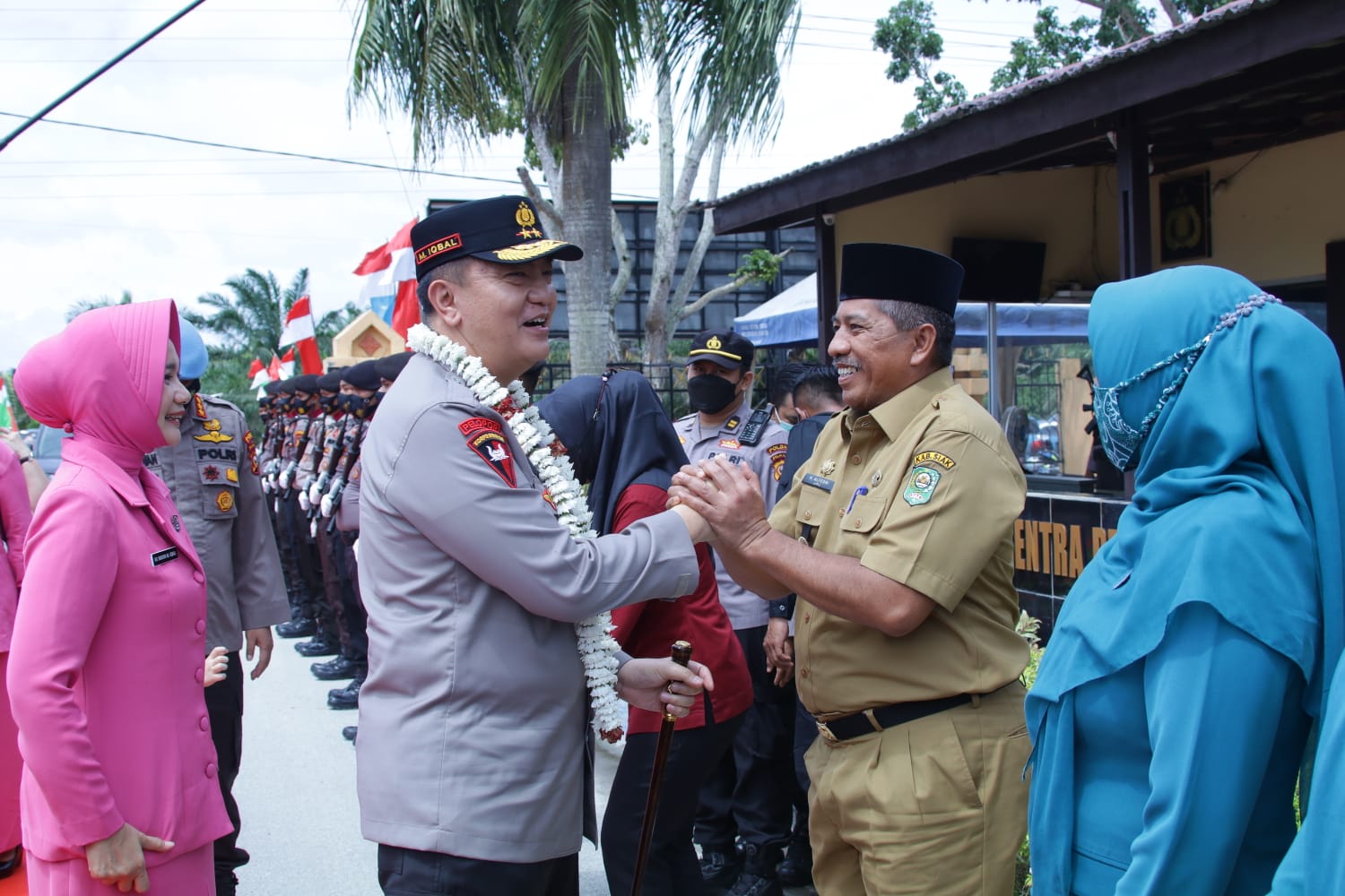 Kapolda Riau Kunker ke Mapolres Siak, Bupati Alfedri : Semangat Baru Bagi Kabupaten Siak! 
